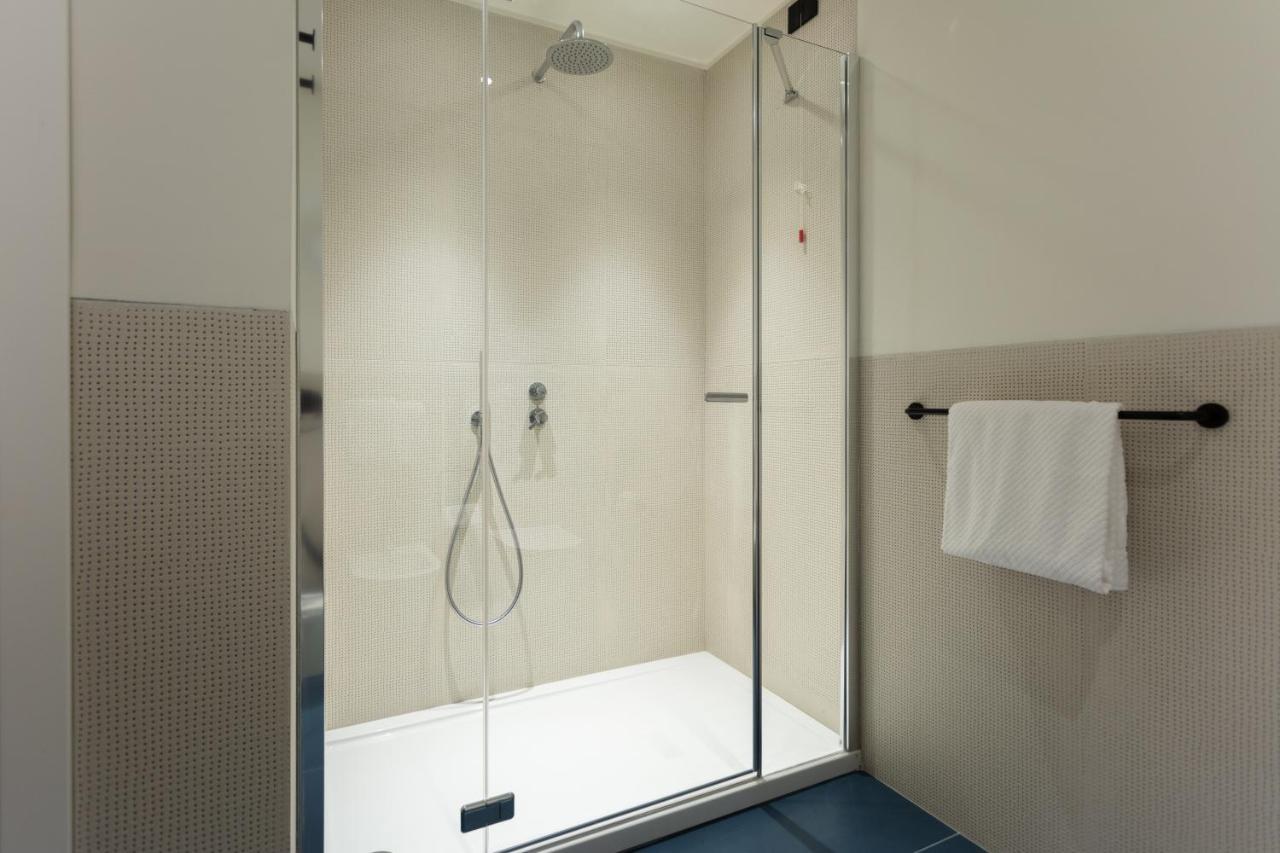 Sant'Ambrogio Apartments, Reception H24 Milan Bagian luar foto