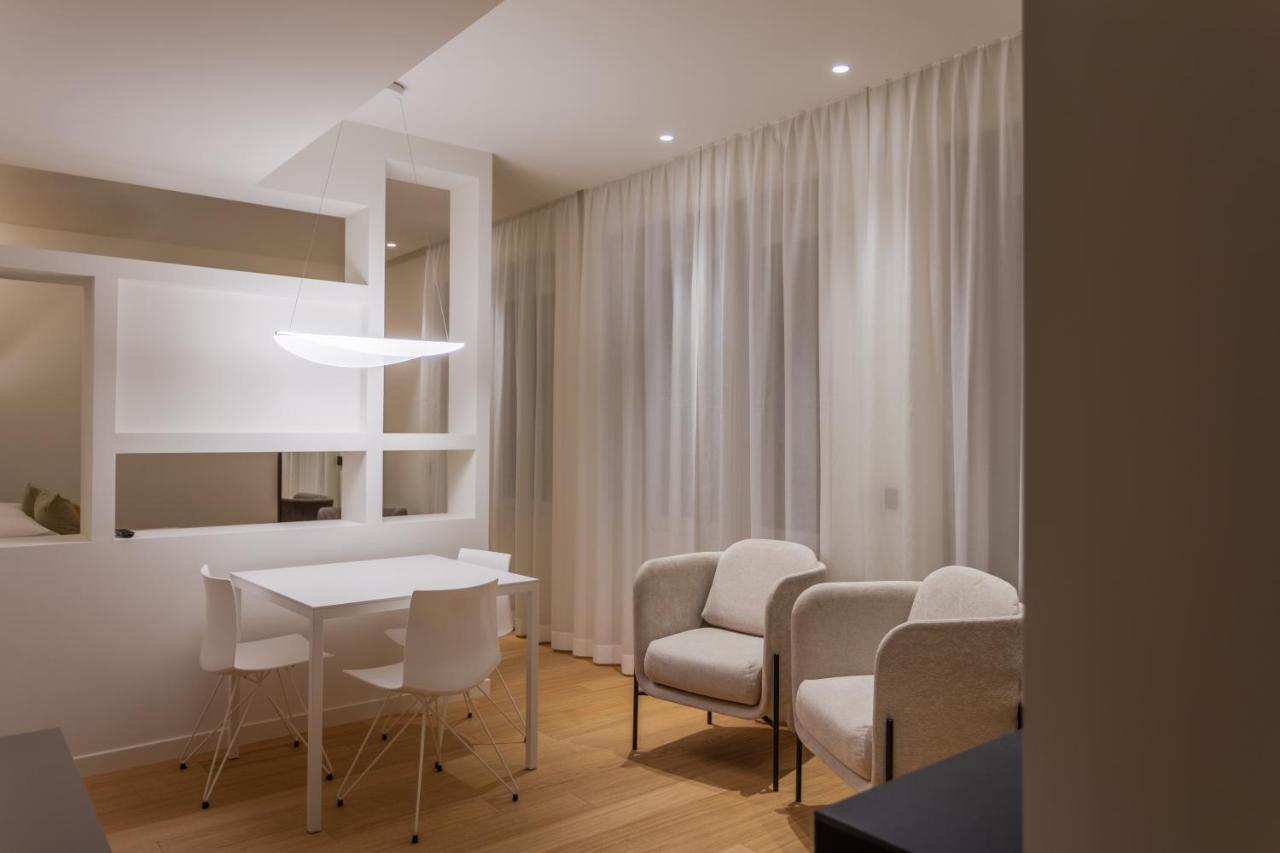Sant'Ambrogio Apartments, Reception H24 Milan Bagian luar foto