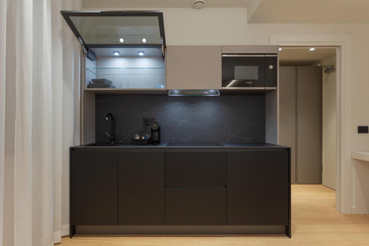 Sant'Ambrogio Apartments, Reception H24 Milan Bagian luar foto
